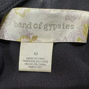 Women's Band of Gypsies Black Charmante Lace-Trim Top Size Medium‎ thumbnail 4