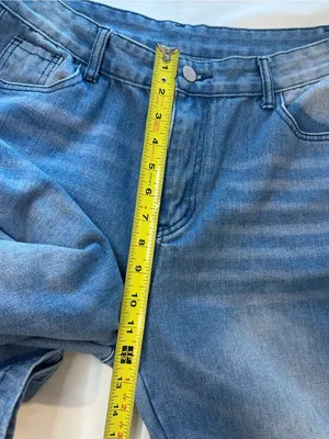 Boutique Wide Leg Women’s Extra Large Denim Jeans thumbnail 2