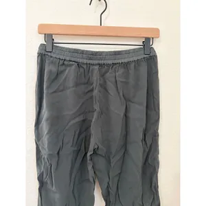 Vince Women’s Size XS Joggers Charcoal Gray Causal Utility Trousers Stretch thumbnail 8