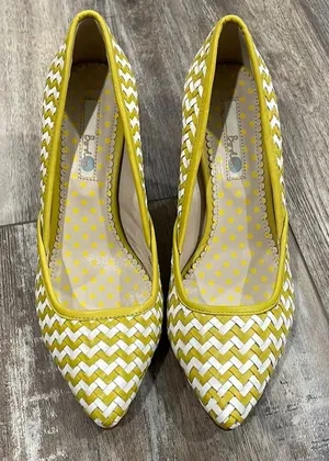 Boden Alice woven leather chevron pumps thumbnail 1