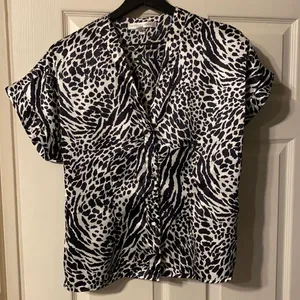 Victoria's Secret Vintage 90s silky zebra print short sleeve pj top, size medium thumbnail 1