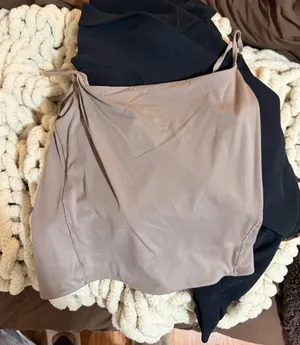 Lululemon Tank Top thumbnail 1