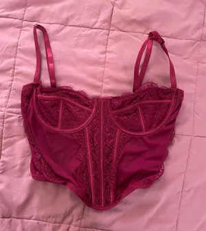 PacSun Corset thumbnail 1