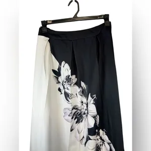 Shein beautiful plus size long‎ skirt with floral designs size 2xl thumbnail 5