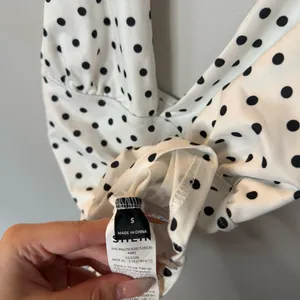 SHEIN Polka Dot Ruched Plunge Top  thumbnail 4