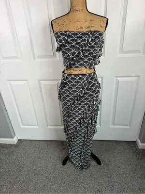 Thirty/Thirty LA Black Mesh Two Piece Maxi Skirt Crop Top Set Sz M NWOT thumbnail 3