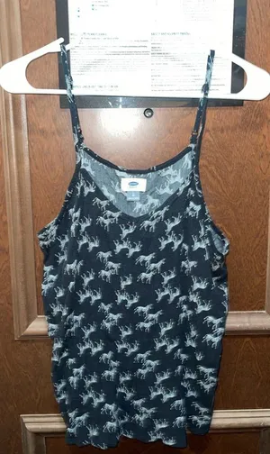 Old Navy Black & White Zebra Monogram Print Tank Top Size Large thumbnail 1