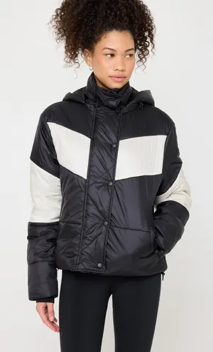 SPIRITUAL GANGSTER NWT Women’s Aero Puffer Jacket Black, Medium ($248) thumbnail 1