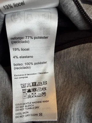 On Cloud Focus Tech Zipped Hoodie thumbnail 7