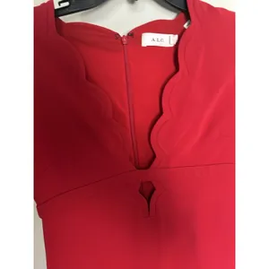 ALC Red Scallop Eva V-Neck Mini Dress Size 4 Designer Special Occasion Sexy thumbnail 9