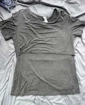 Sosolism Maternity Nursing Tee Short Sleeve Heather Gray Breastfeeding Top M thumbnail 1