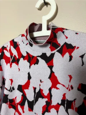 Anthropologie Lizzie Mock Neck Floral Knit Sweater Small thumbnail 4