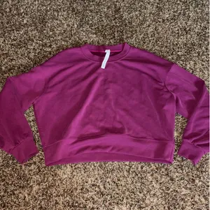 Lululemon Crewneck Long Sleeve thumbnail 2