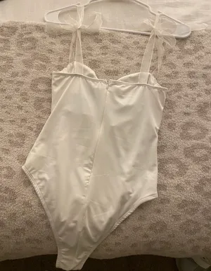 Princess Polly White Bodysuit thumbnail 2