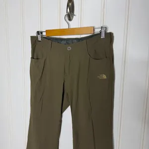 The North Face Womens Taggart Pants Khaki Hiking Outdoor Casual Size 8 thumbnail 4