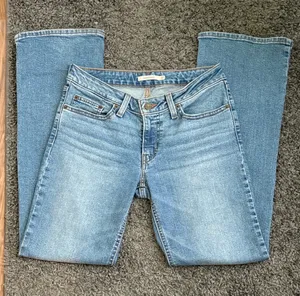 Levi’s Jeans thumbnail 2