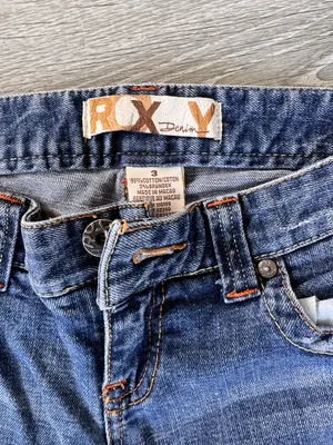 Roxy Capri Size 3 thumbnail 2