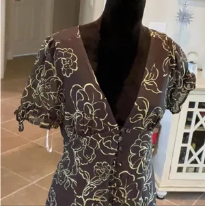 Charlie holiday brown with green floral maxi dress thumbnail 3