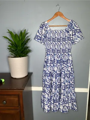 Blue & White Smocked Square Neck Floral Midi Dress Medium thumbnail 2