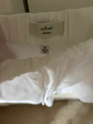 Aritzia Wilfred Linen Shorts thumbnail 3