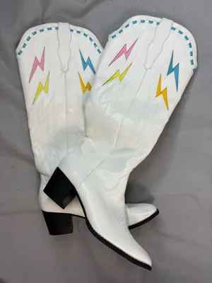 Beautiful 9.5 Western Fancy White Cowgirl Boots w Colored Lightening Bolts thumbnail 2
