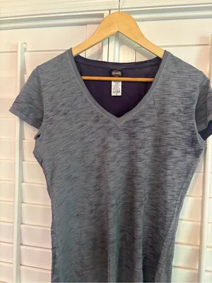 Harley Davidson Purple Burnout Wash V Neck Top Size Small thumbnail 3