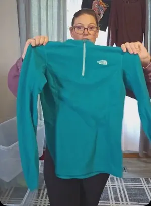 The North Face Women’s Teal Half-Zip Fleece NO FLAWS thumbnail 1
