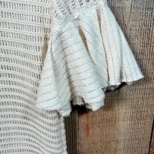 Free People Babes Only Cream Open Knit Ruffle Sleeve Sweater Top Medium Boho thumbnail 2