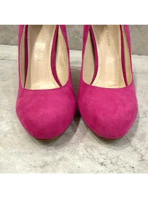 Marc Fisher Pink Faux Suede Heels size 9.5 thumbnail 5