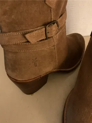 Frye Women's Suede Chelsea Heeled Boots US 6.5 thumbnail 3