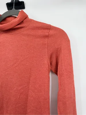 Lululemon Yin Vibes Turtleneck Size 4 Copper Clay Ribbed Seamless Top thumbnail 6