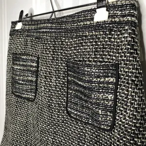LOFT Petites Tweed Mini Skirt Double Front Patch Pockets Sparkly 8P Black White thumbnail 2