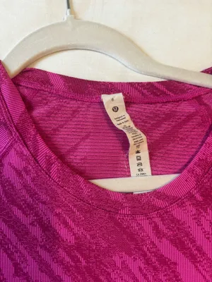 Lululemon Swiftly Tech Pink Short Sleeve thumbnail 2
