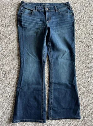 Maurice’s Jeans  thumbnail 1