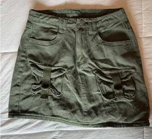 Amazon Green Cargo Skirt thumbnail 1