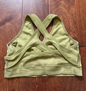 Gymshark green cross back sports bra thumbnail 2