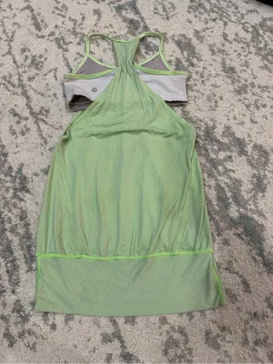 Lululemon No Limits Tank Zippy Green White Size 2 thumbnail 3
