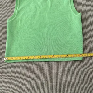 Women’s Zara Trendy Bright Crop Top Shirt Green Sz M Medium Viscose Blend thumbnail 8