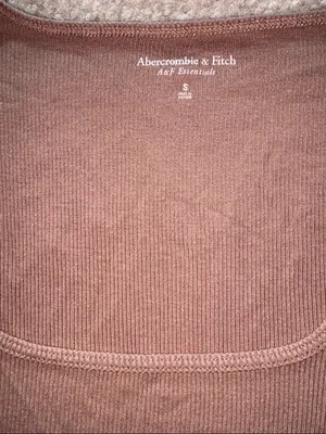 Abercrombie Women’s Long Sleeve Scoop Neck Top - brown thumbnail 2