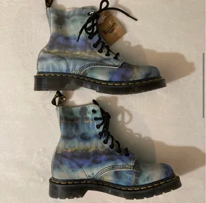 Doc Martens Tie Dye Boots 7 thumbnail 4