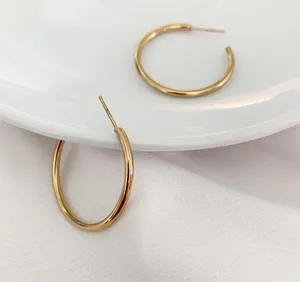18K Gold Thin 20mm Hoop Earrings thumbnail 3