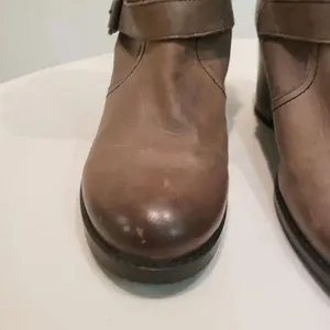 Crown Vintage Leather Boots Size 7.5 thumbnail 2