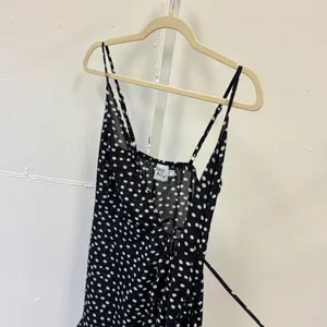 Princess Polly Polka Dot Wrap Mini Dress Black White Ruffle Hem Size US 2 Summer thumbnail 4