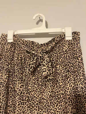 Serra Leopard Print Plisse Style Flowy Dress Pants thumbnail 2