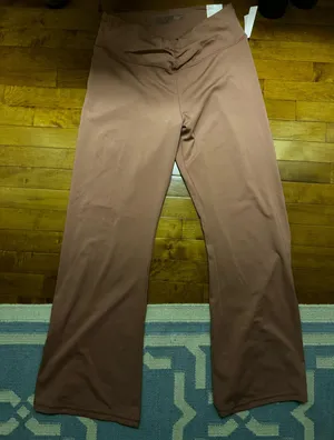 Victoria's Secret Yoga Pants thumbnail 1