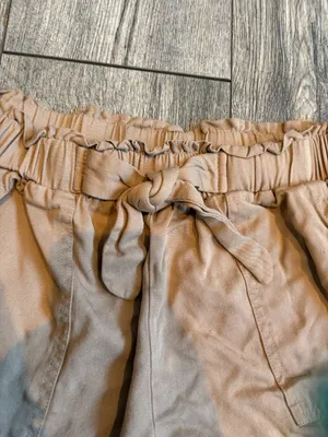 Charlotte Russe Womens Large Tan Brown Dress Shorts Golf Shorts Ties in Front thumbnail 2
