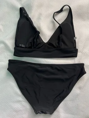 Aerie Black Triangle Bikini Set S/M Flattering Fall Break thumbnail 1