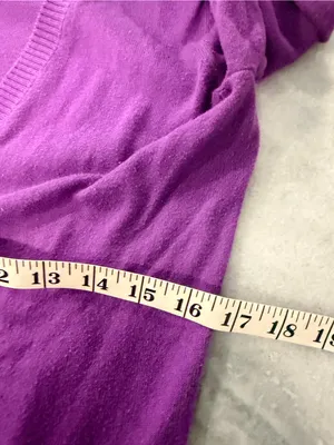 Old Navy Size S Purple Magenta V-Neck Button Front Knit Cardigan 100% Cotton thumbnail 5