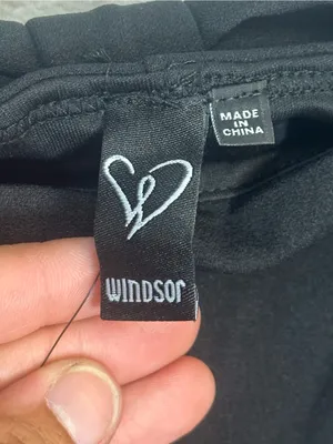 Windsor Black Bow Back Bodycon Mini Dress Women’s L Spaghetti Strap NWT thumbnail 10