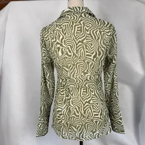 New Abercrombie & Fitch Green Sheer Long Sleeve Blouse Abstract Swirl Top Small‎ thumbnail 7